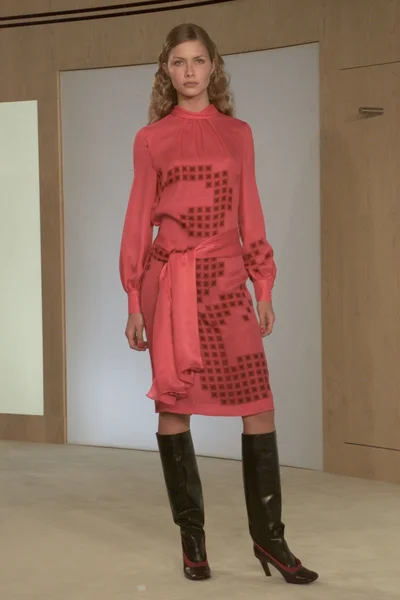 Look 30